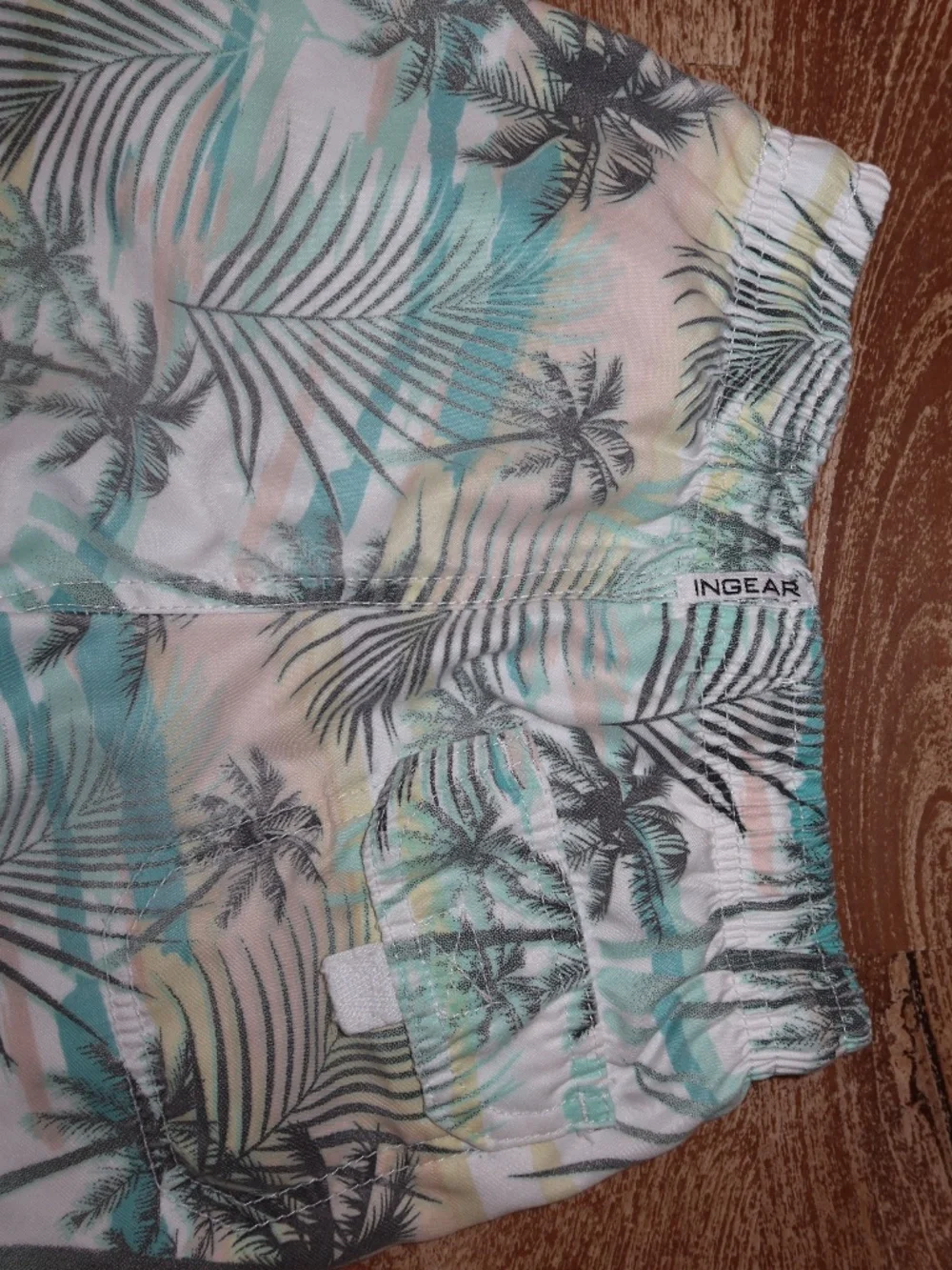 Boutique sunset palm